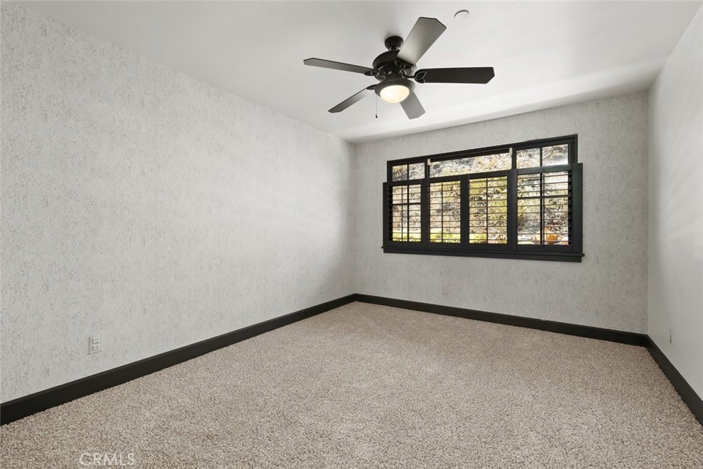 2072 Royal Way, San Luis Obispo, CA 93405