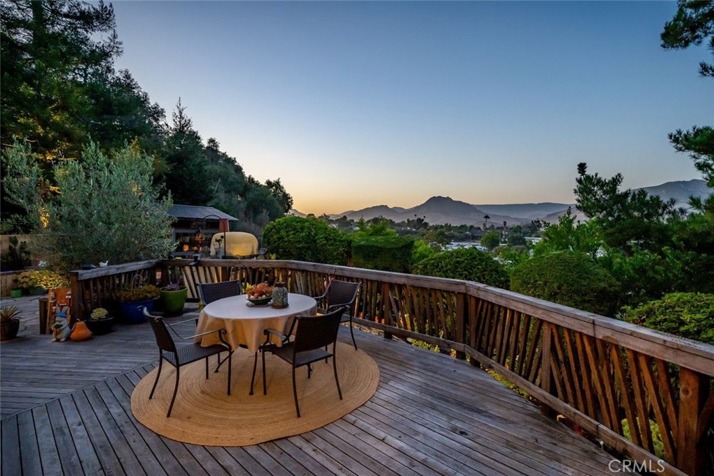 2072 Royal Way, San Luis Obispo, CA 93405