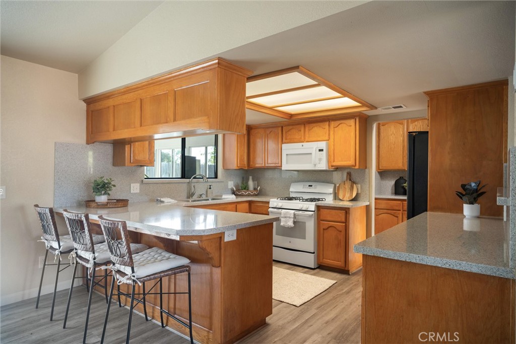 4321 Whispering Oak, Paso Robles, CA 93446