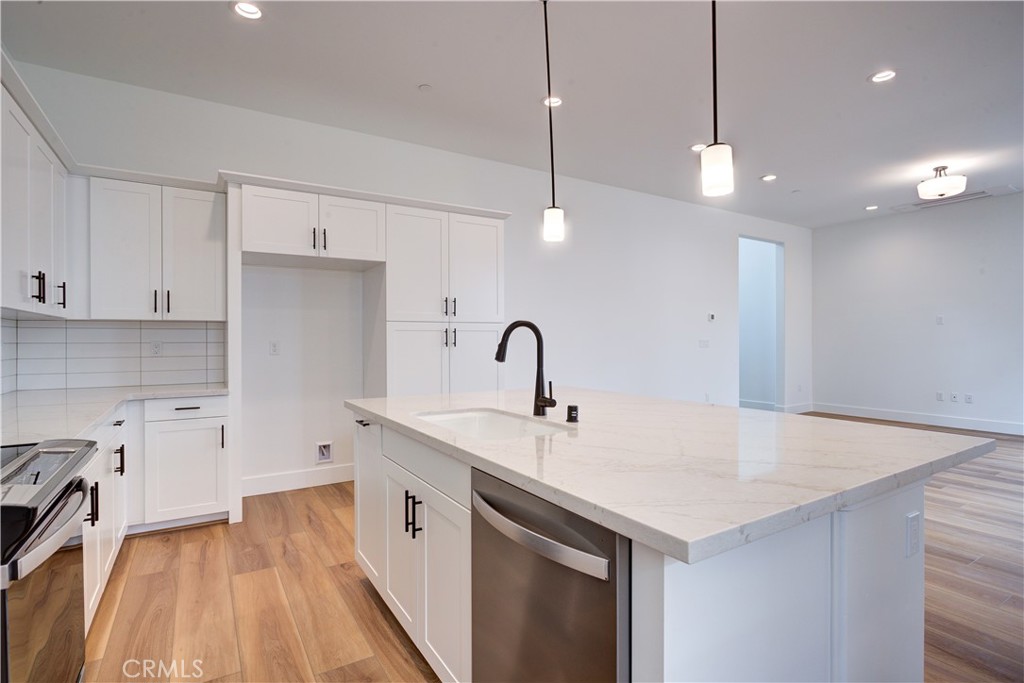 250 Memphis Belle Way, San Luis Obispo, CA 93401