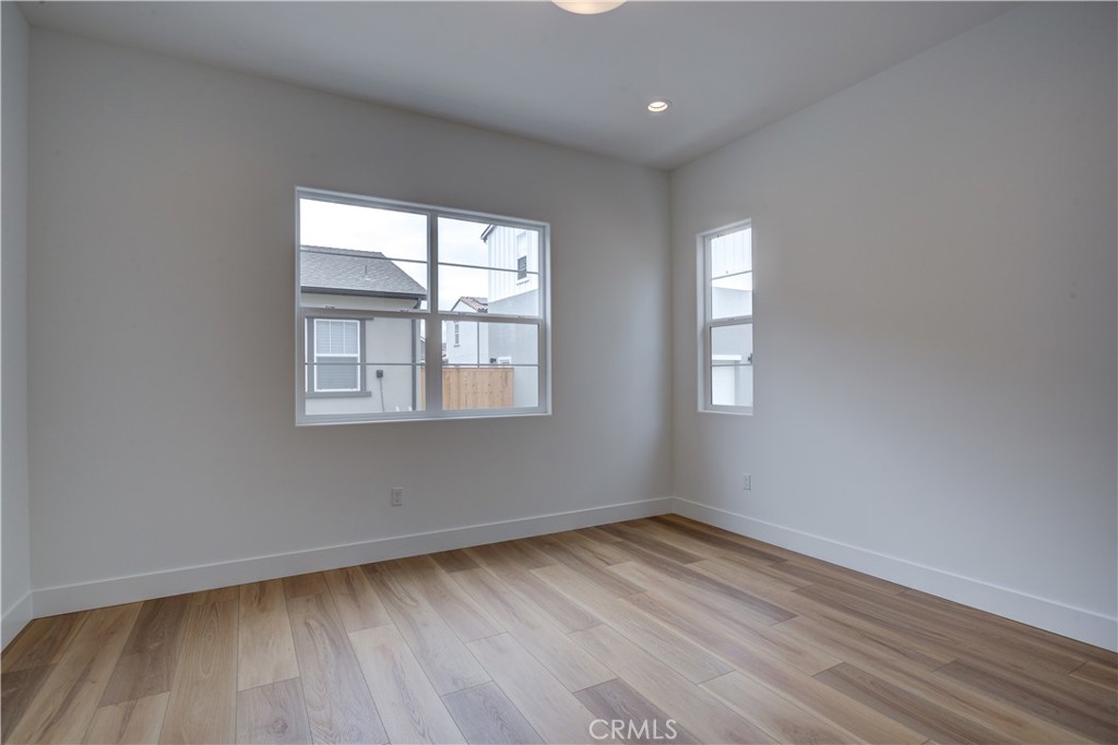 250 Memphis Belle Way, San Luis Obispo, CA 93401