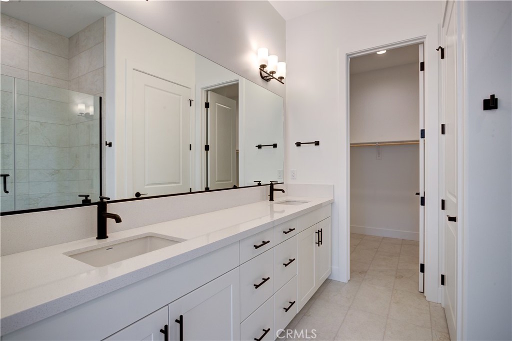 250 Memphis Belle Way, San Luis Obispo, CA 93401