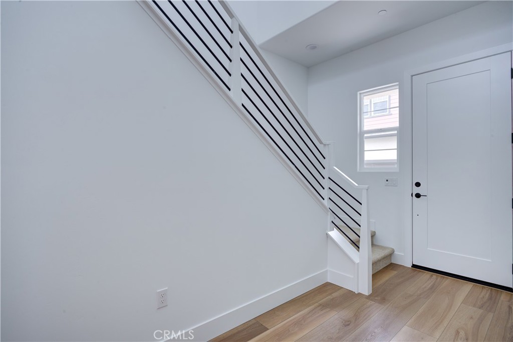250 Memphis Belle Way, San Luis Obispo, CA 93401