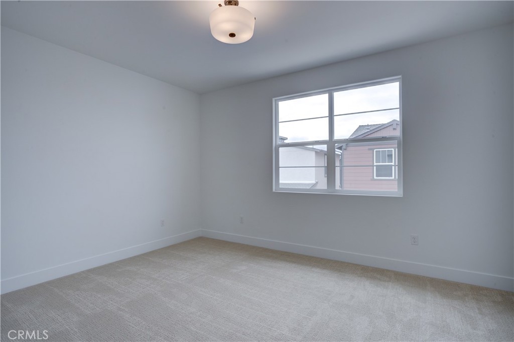 250 Memphis Belle Way, San Luis Obispo, CA 93401