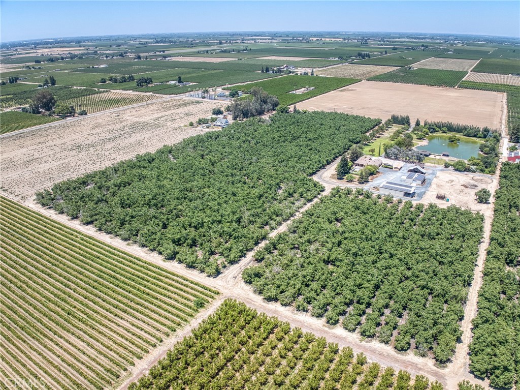 13715 E Nebraska, Kingsburg, CA 93631