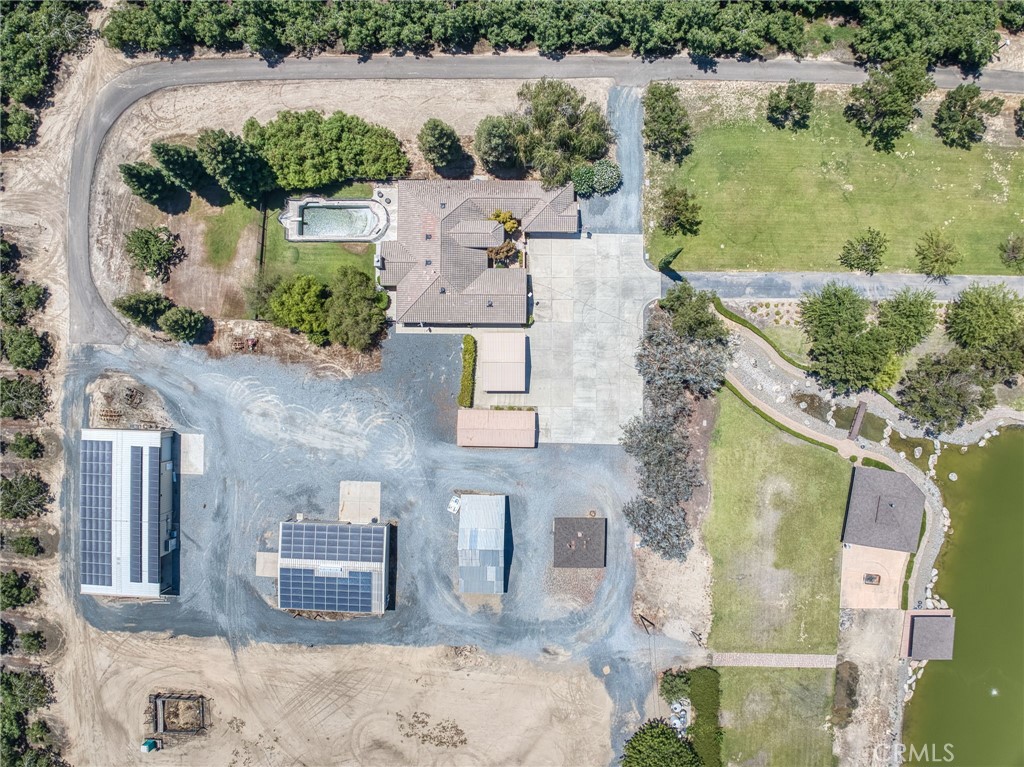 13715 E Nebraska, Kingsburg, CA 93631