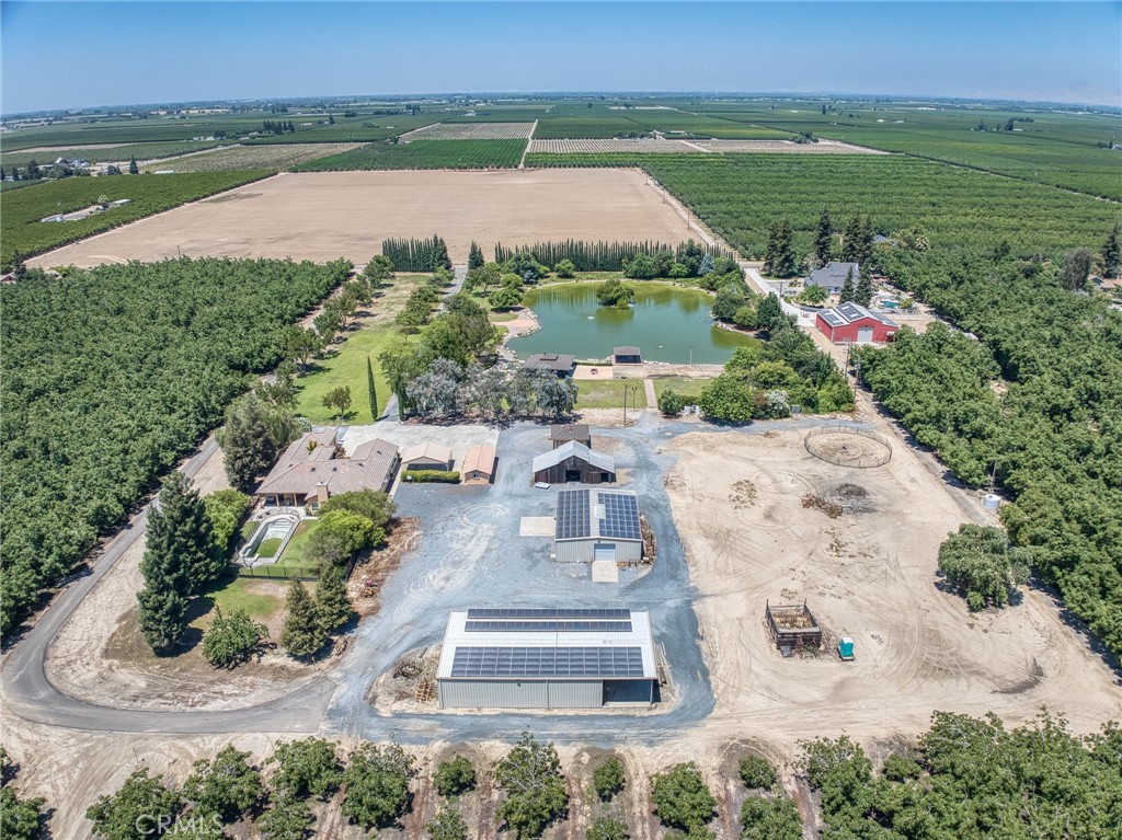13715 E Nebraska, Kingsburg, CA 93631
