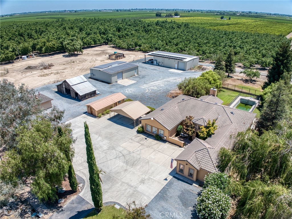 13715 E Nebraska, Kingsburg, CA 93631