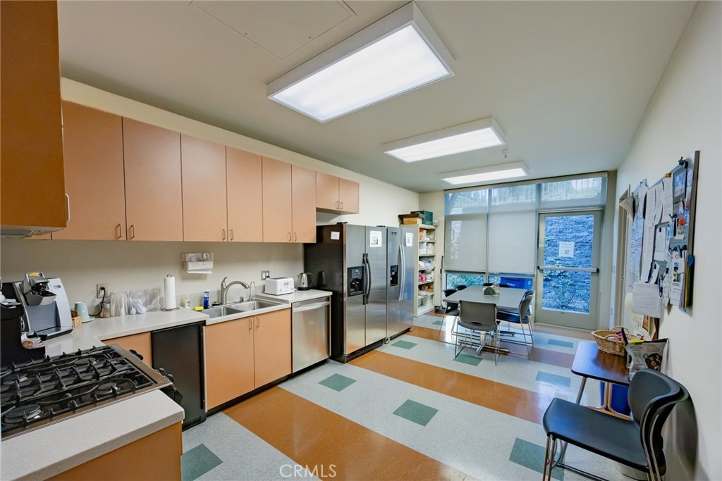 102 S Vine, Paso Robles, CA 93446