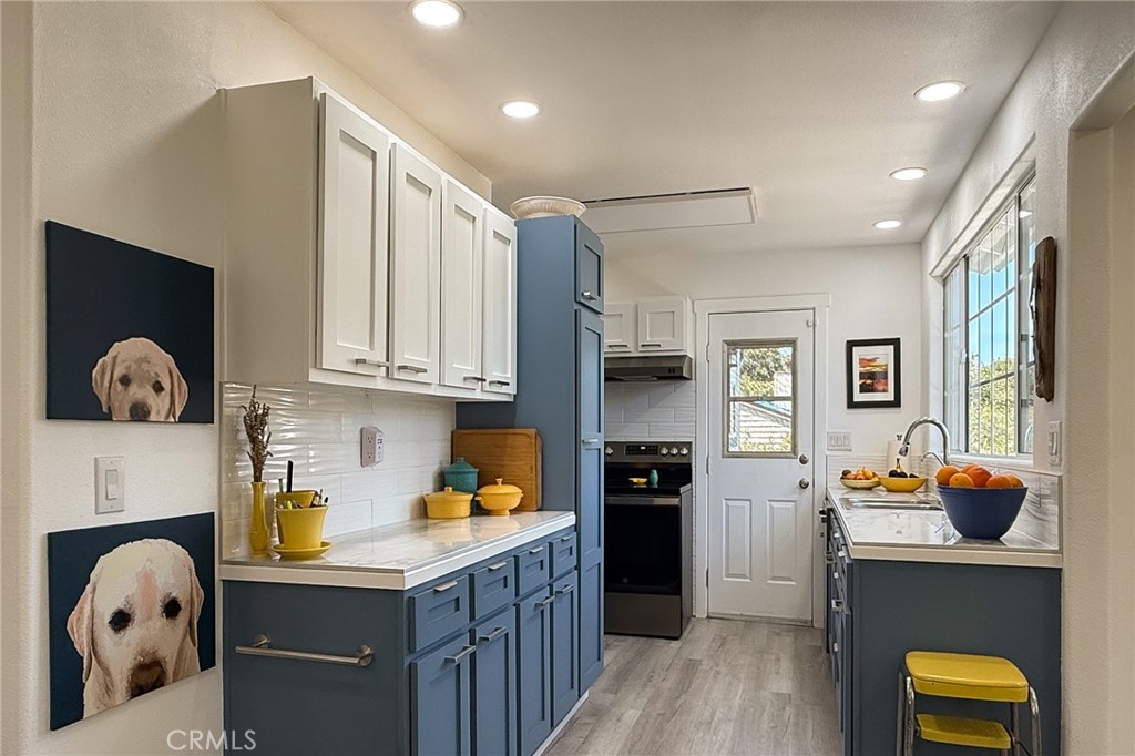 5230 Plymouth St, Cambria, CA 93428