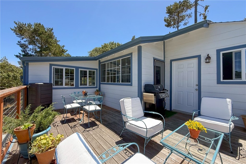 5230 Plymouth St, Cambria, CA 93428