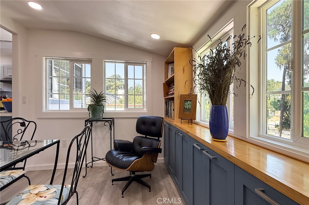 5230 Plymouth St, Cambria, CA 93428