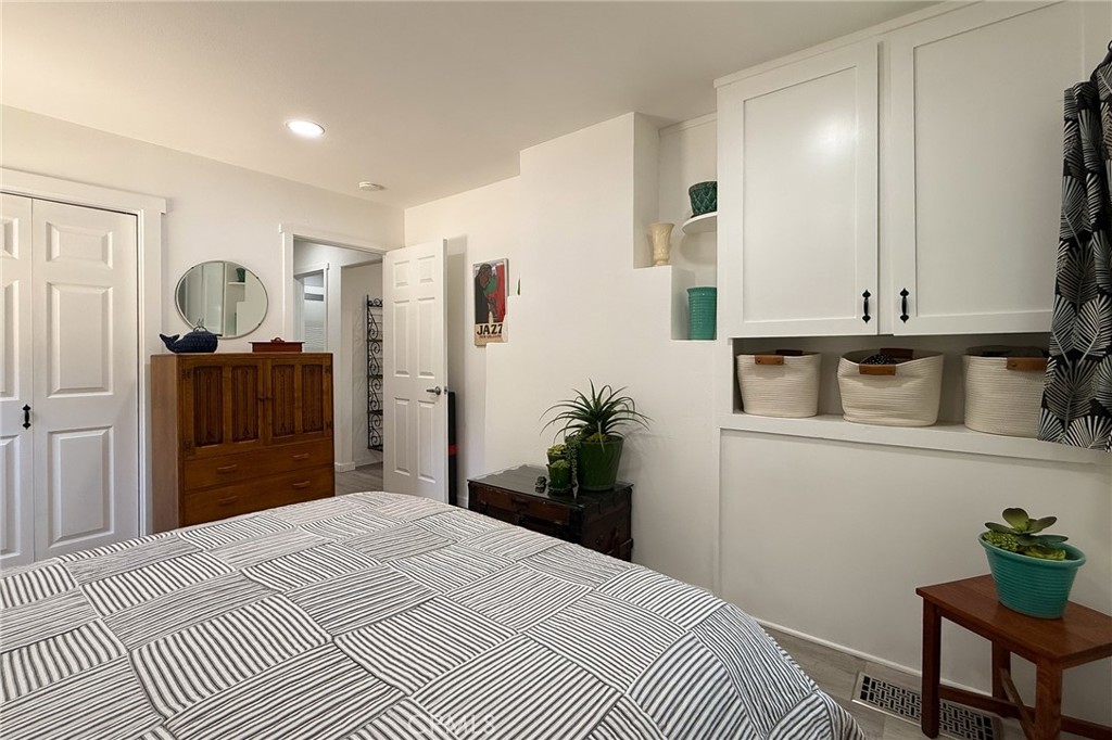 5230 Plymouth St, Cambria, CA 93428