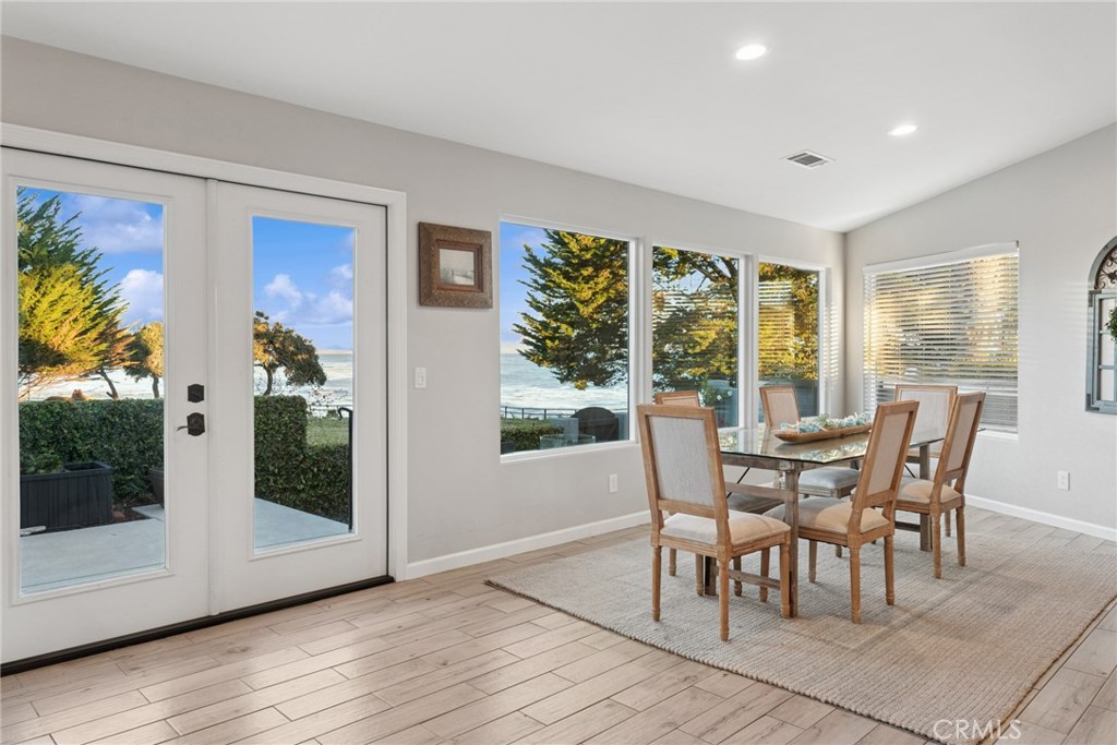 177 Naomi Ave, Pismo Beach, CA 93449