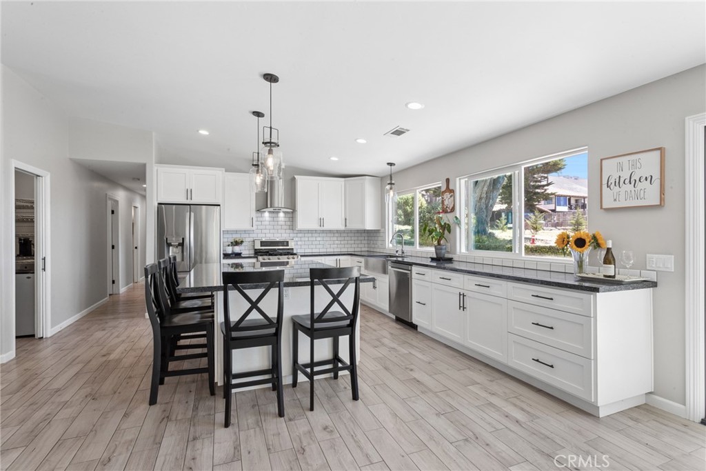 177 Naomi Ave, Pismo Beach, CA 93449
