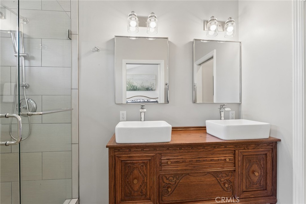 177 Naomi Ave, Pismo Beach, CA 93449