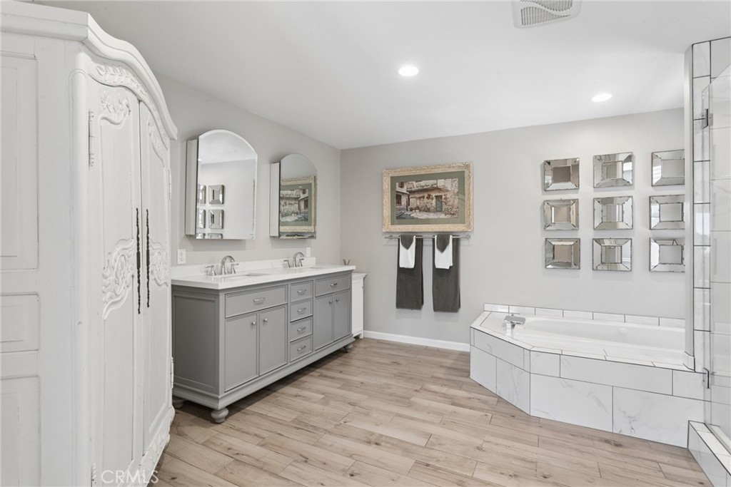 177 Naomi Ave, Pismo Beach, CA 93449