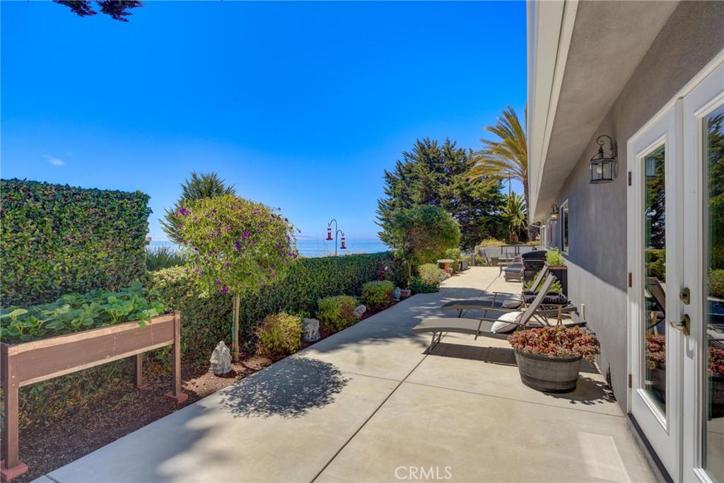177 Naomi Ave, Pismo Beach, CA 93449