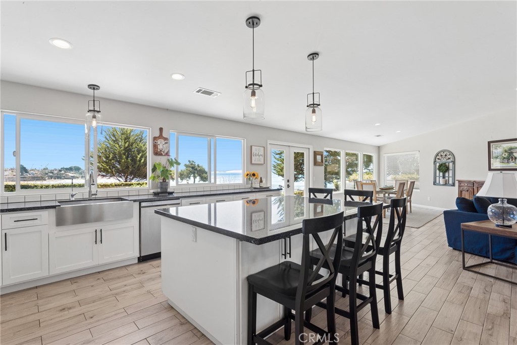 177 Naomi Ave, Pismo Beach, CA 93449