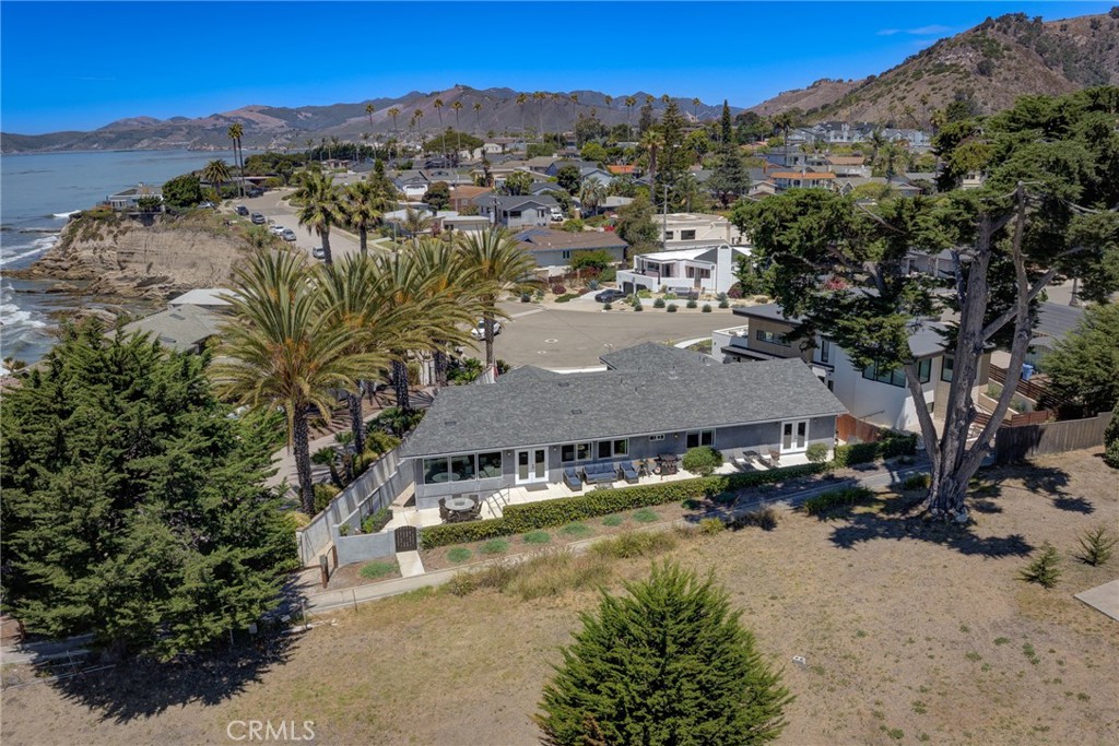 177 Naomi Ave, Pismo Beach, CA 93449
