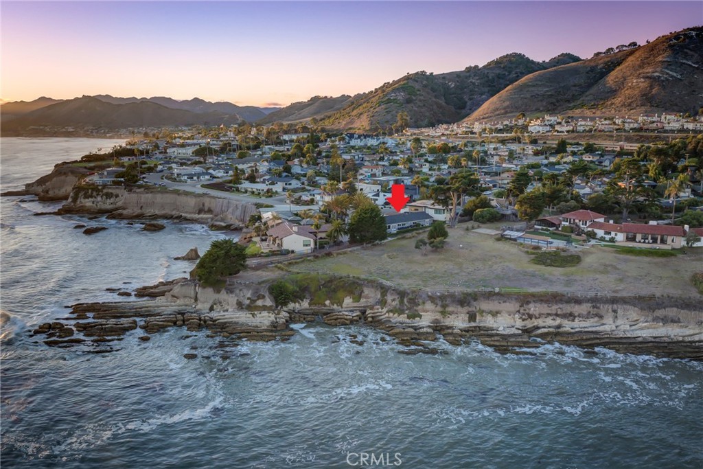 177 Naomi Ave, Pismo Beach, CA 93449