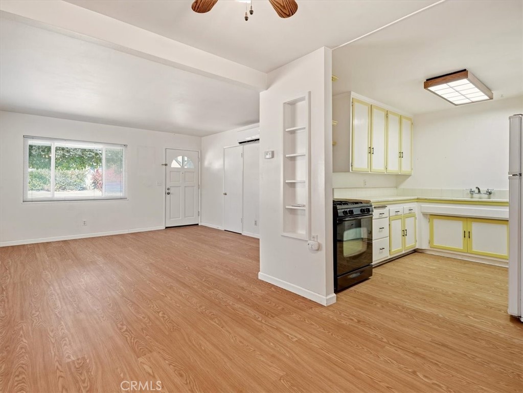 137 E Foothill Blvd, San Luis Obispo, CA 93405