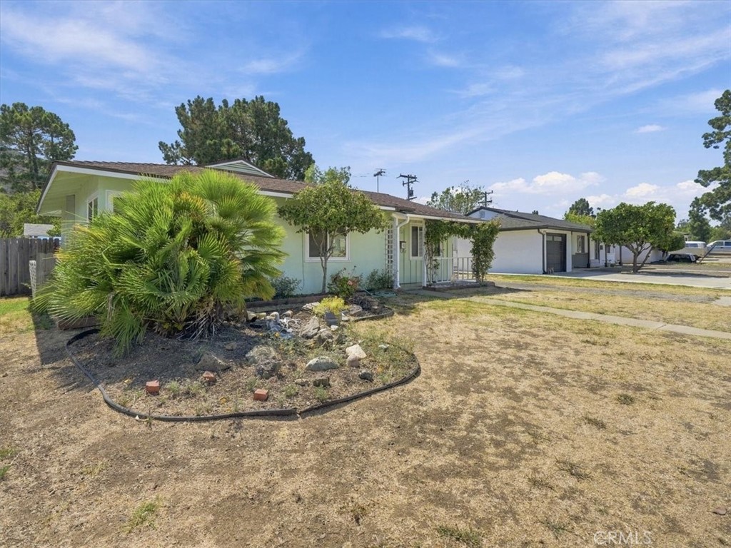 137 E Foothill Blvd, San Luis Obispo, CA 93405