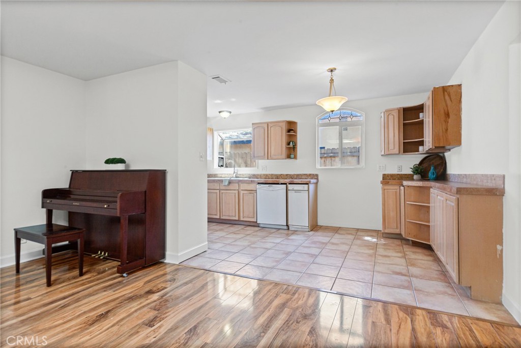 1351 Avalon St, San Luis Obispo, CA 93405