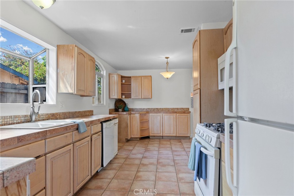 1351 Avalon St, San Luis Obispo, CA 93405