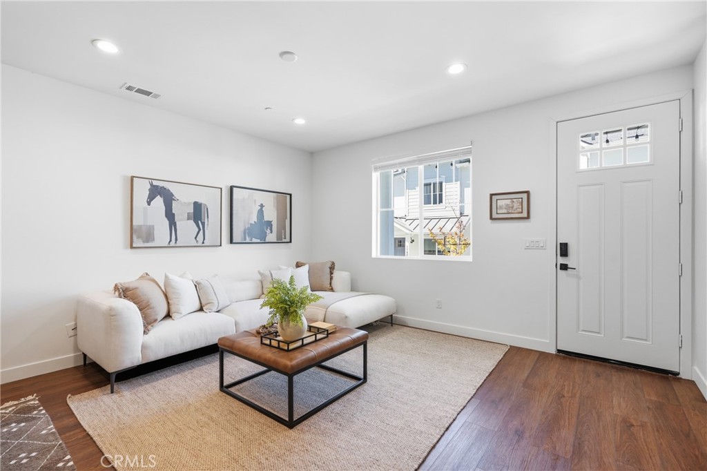 1182 Tiburon, San Luis Obispo, CA 93401