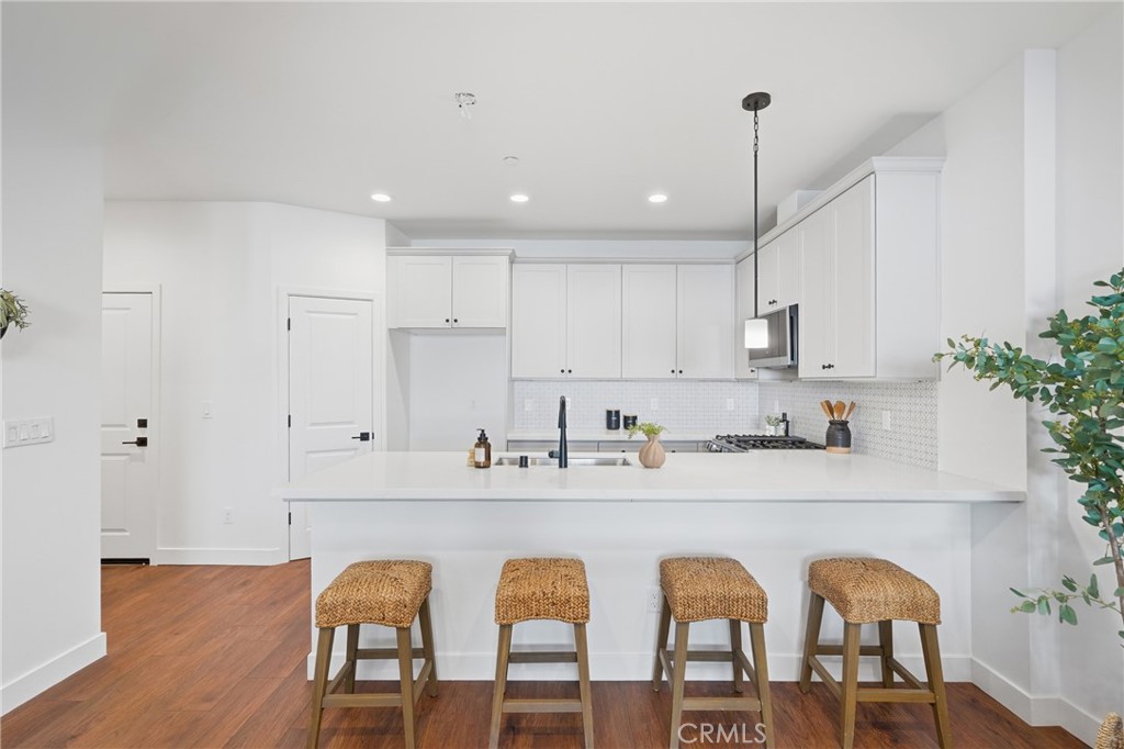 1182 Tiburon, San Luis Obispo, CA 93401
