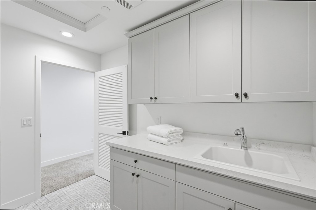 1182 Tiburon, San Luis Obispo, CA 93401