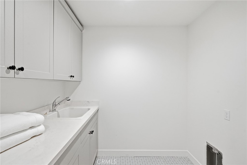 1182 Tiburon, San Luis Obispo, CA 93401