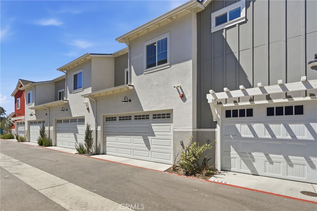 1182 Tiburon, San Luis Obispo, CA 93401