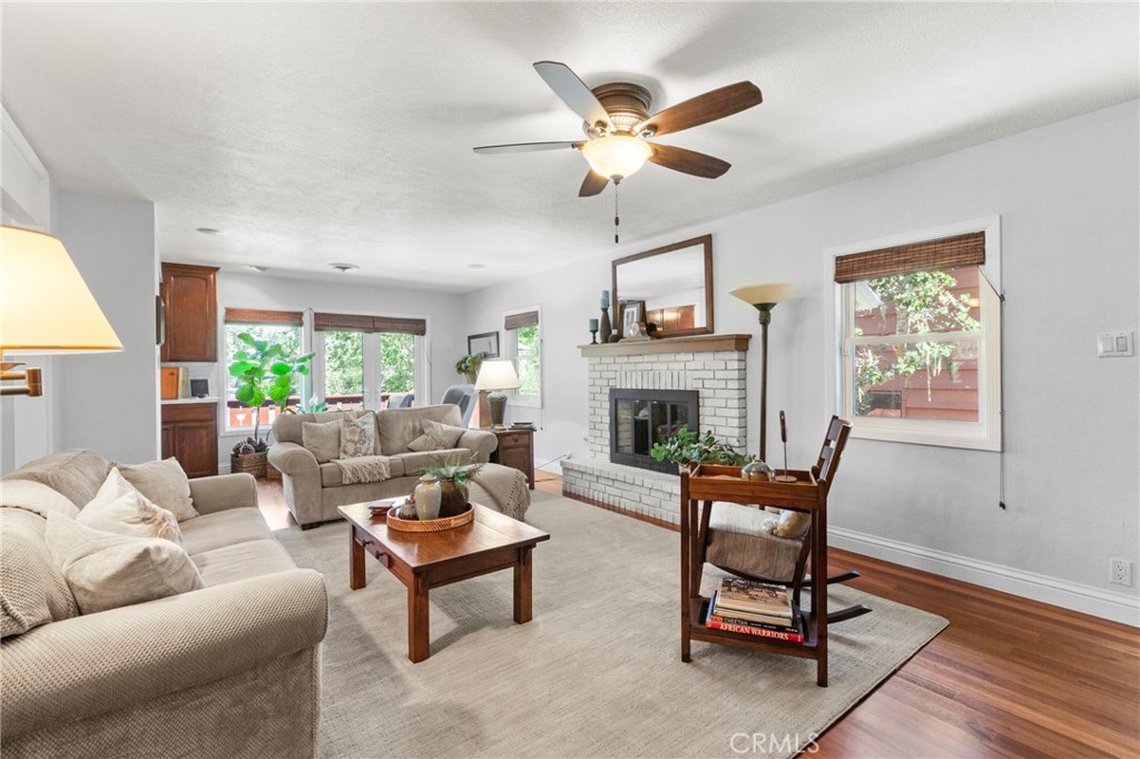 2398 Ross Rd, Cambria, CA 93428