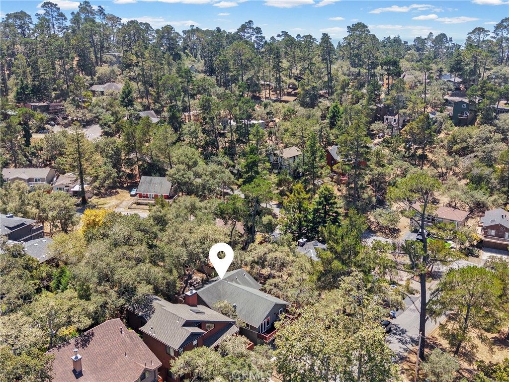 2398 Ross Rd, Cambria, CA 93428