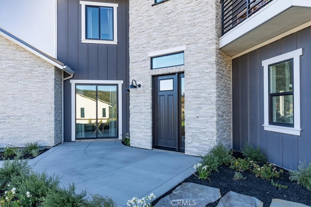 6610 Valle Verde Ln, San Luis Obispo, CA 93405