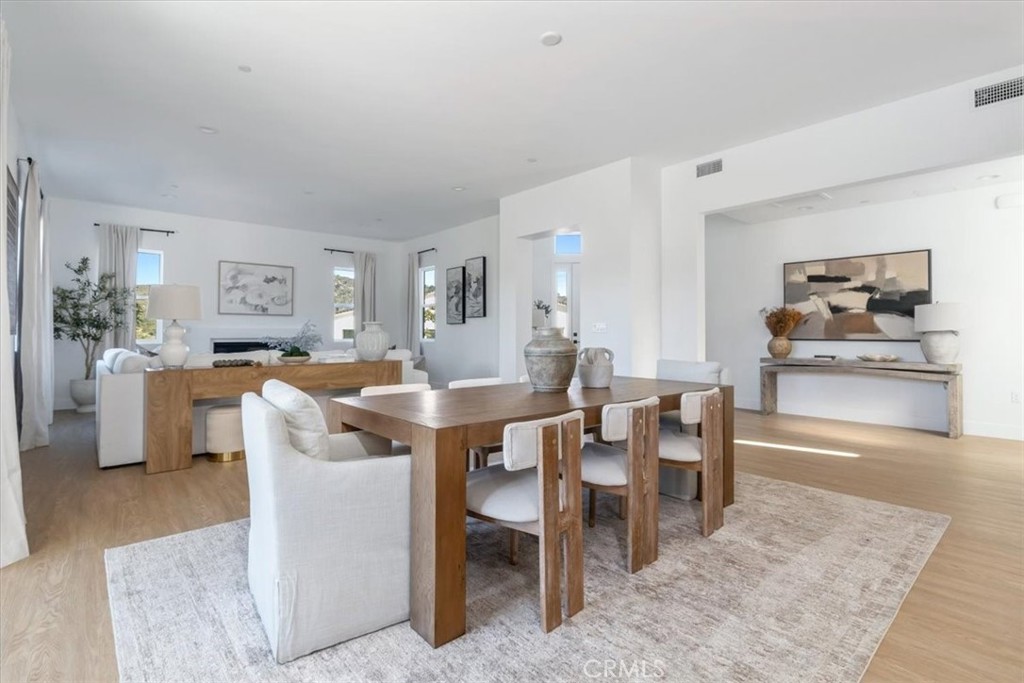 6610 Valle Verde Ln, San Luis Obispo, CA 93405