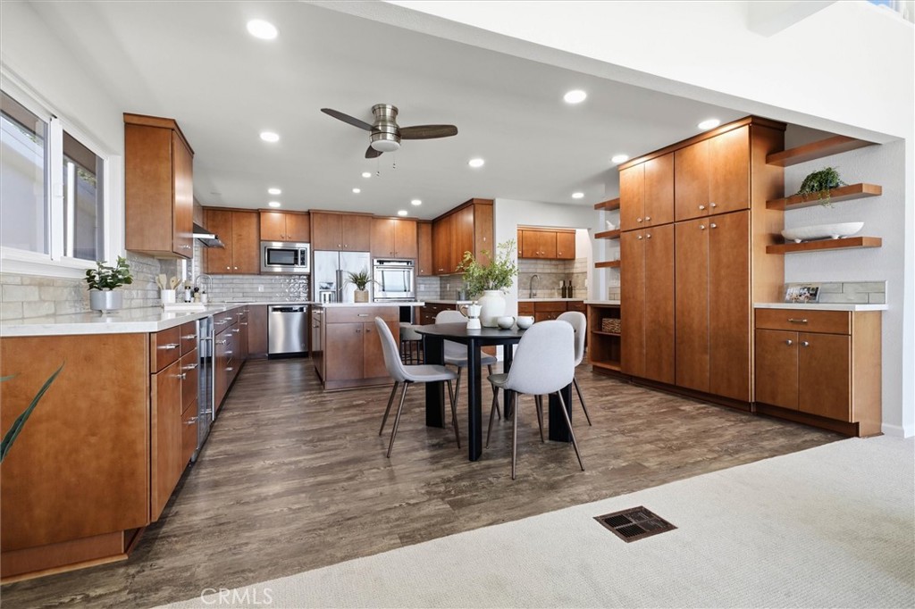 998 Park Ave, Cayucos, CA 93430