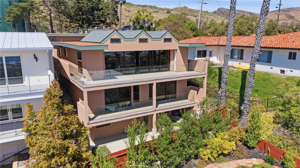 998 Park Ave, Cayucos, CA 93430