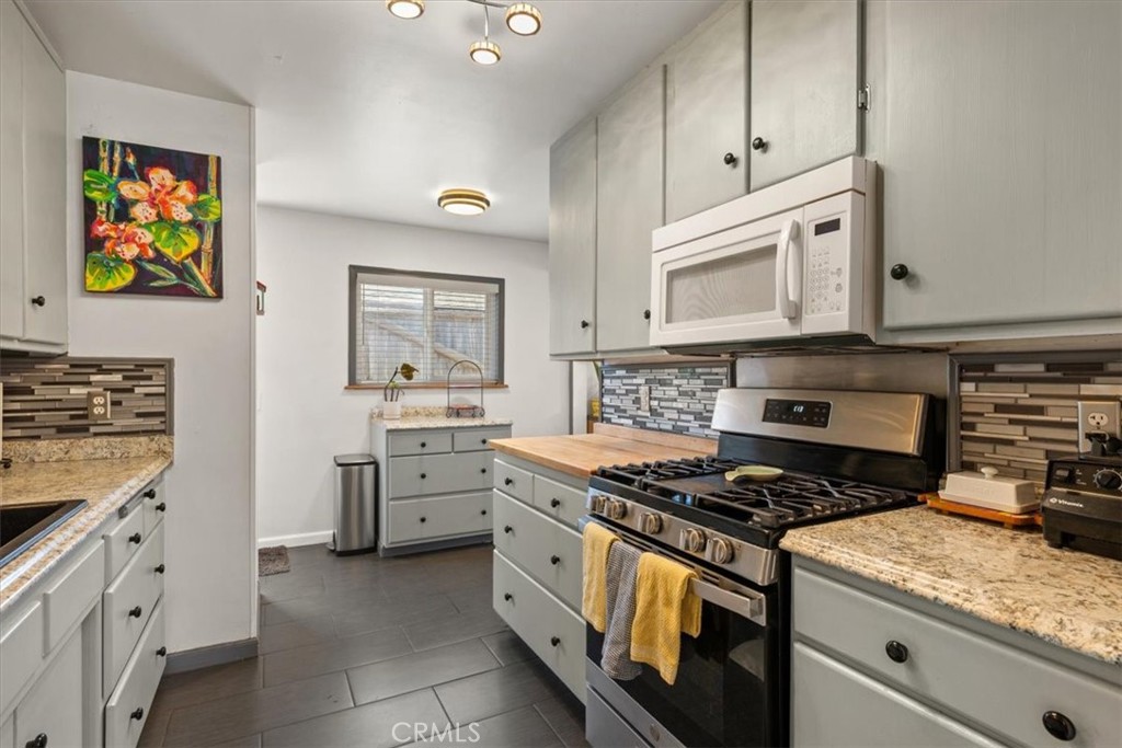 1392 7th, Los Osos, CA 93402