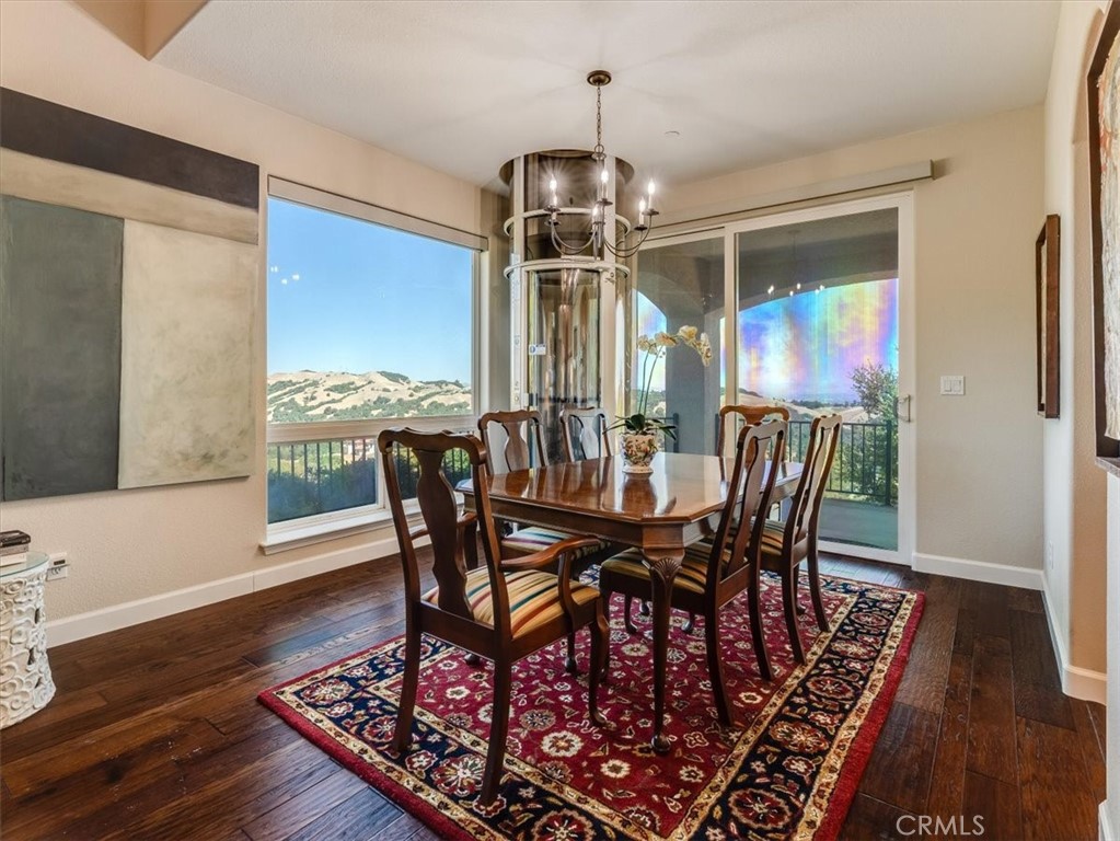 14215 Mary Austin Lane, Atascadero, CA 93422