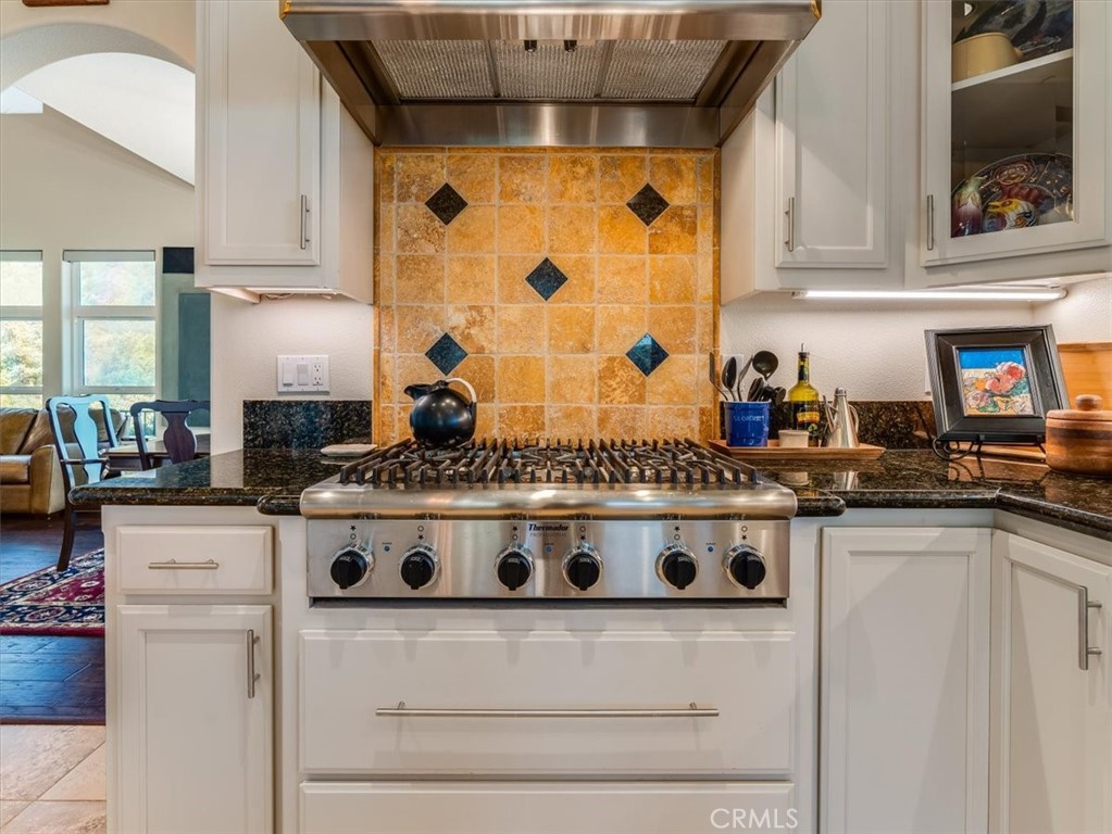 14215 Mary Austin Lane, Atascadero, CA 93422