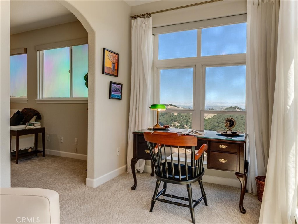 14215 Mary Austin Lane, Atascadero, CA 93422