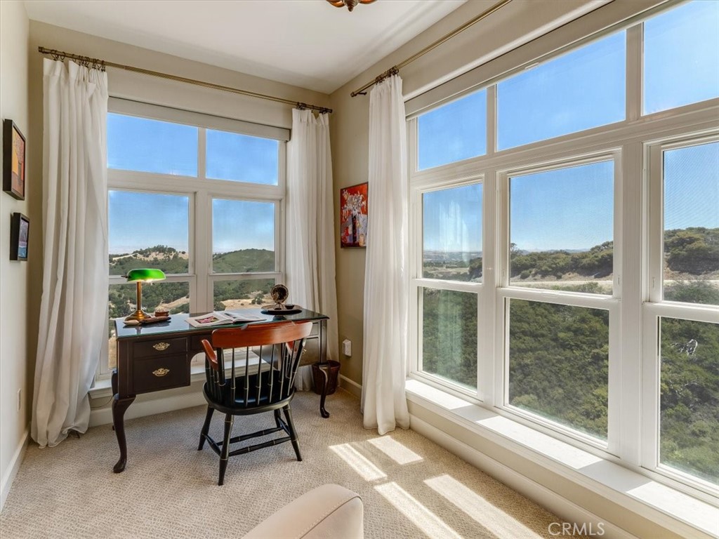 14215 Mary Austin Lane, Atascadero, CA 93422