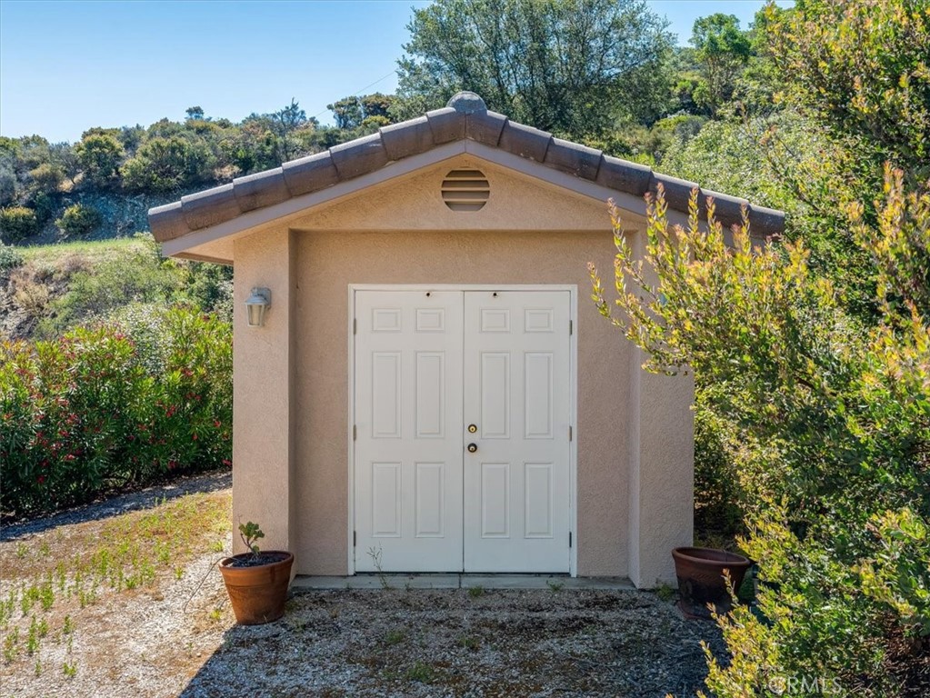 14215 Mary Austin Lane, Atascadero, CA 93422