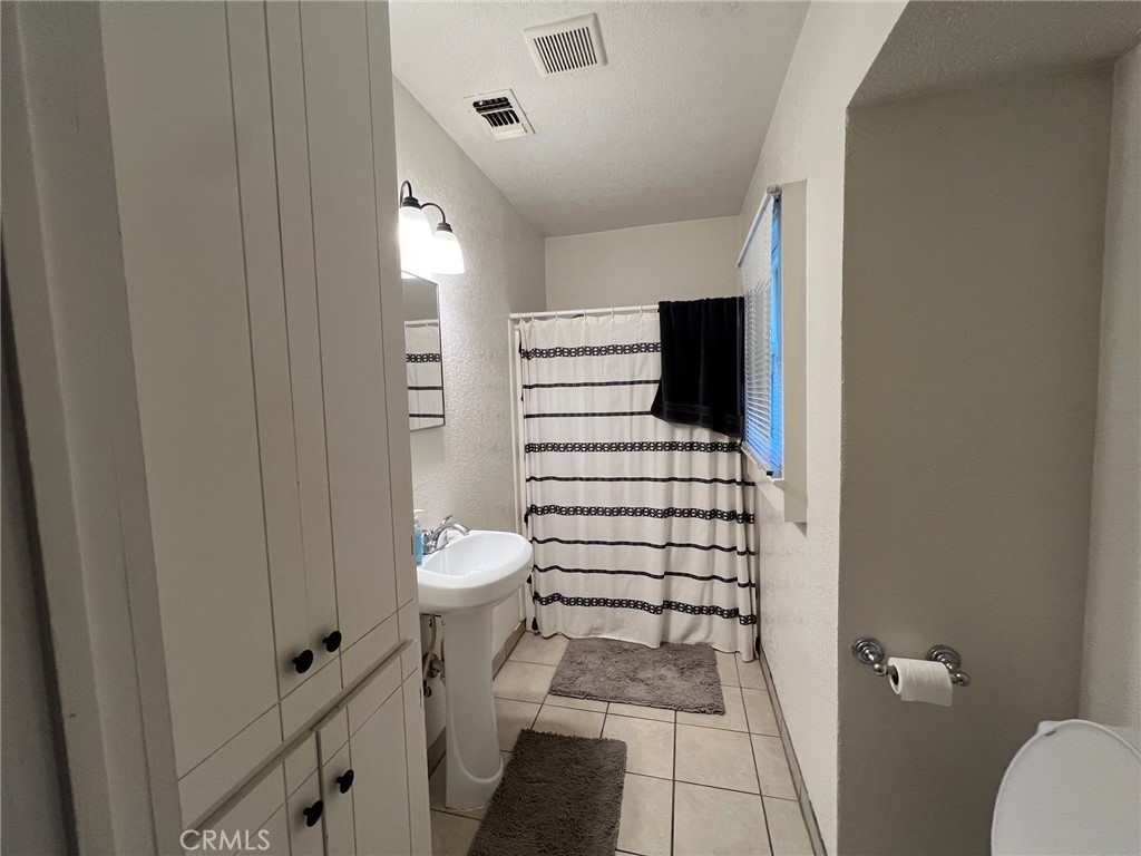 245 17th, Paso Robles, CA 93446