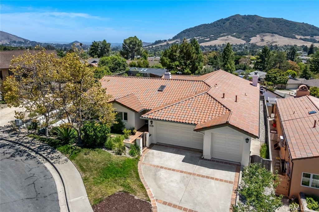 333 Twin Ridge, San Luis Obispo, CA 93405