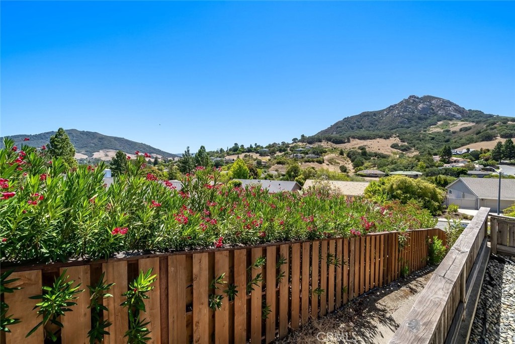 333 Twin Ridge, San Luis Obispo, CA 93405