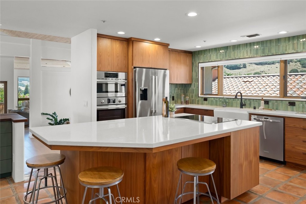 333 Twin Ridge, San Luis Obispo, CA 93405